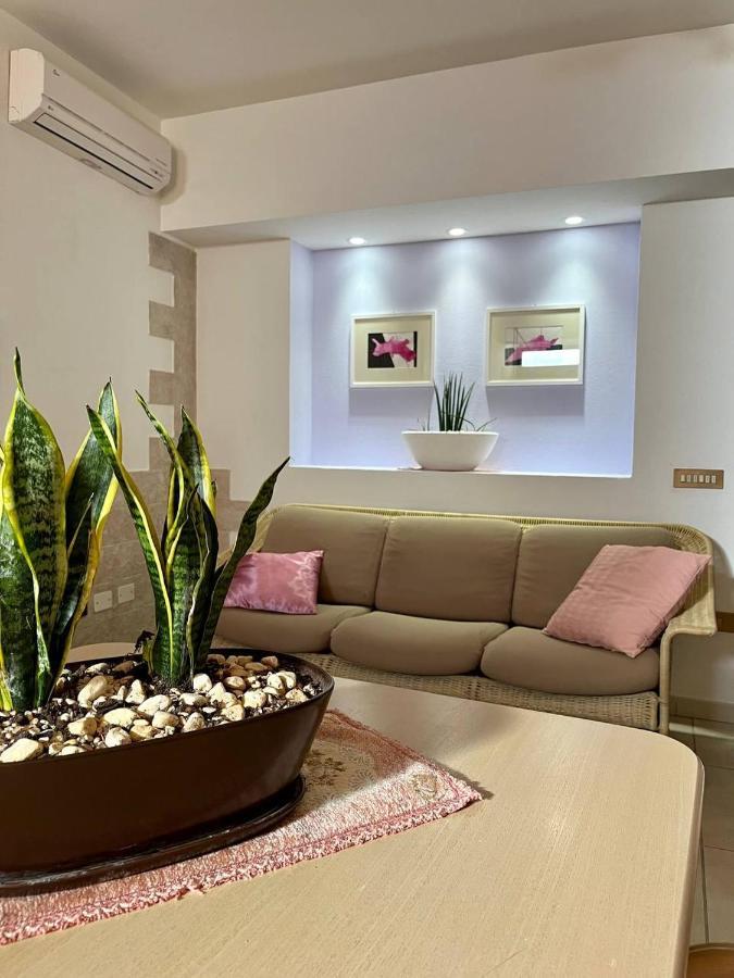 Dimora Del Chiostro Hotel Oristano Eksteriør billede